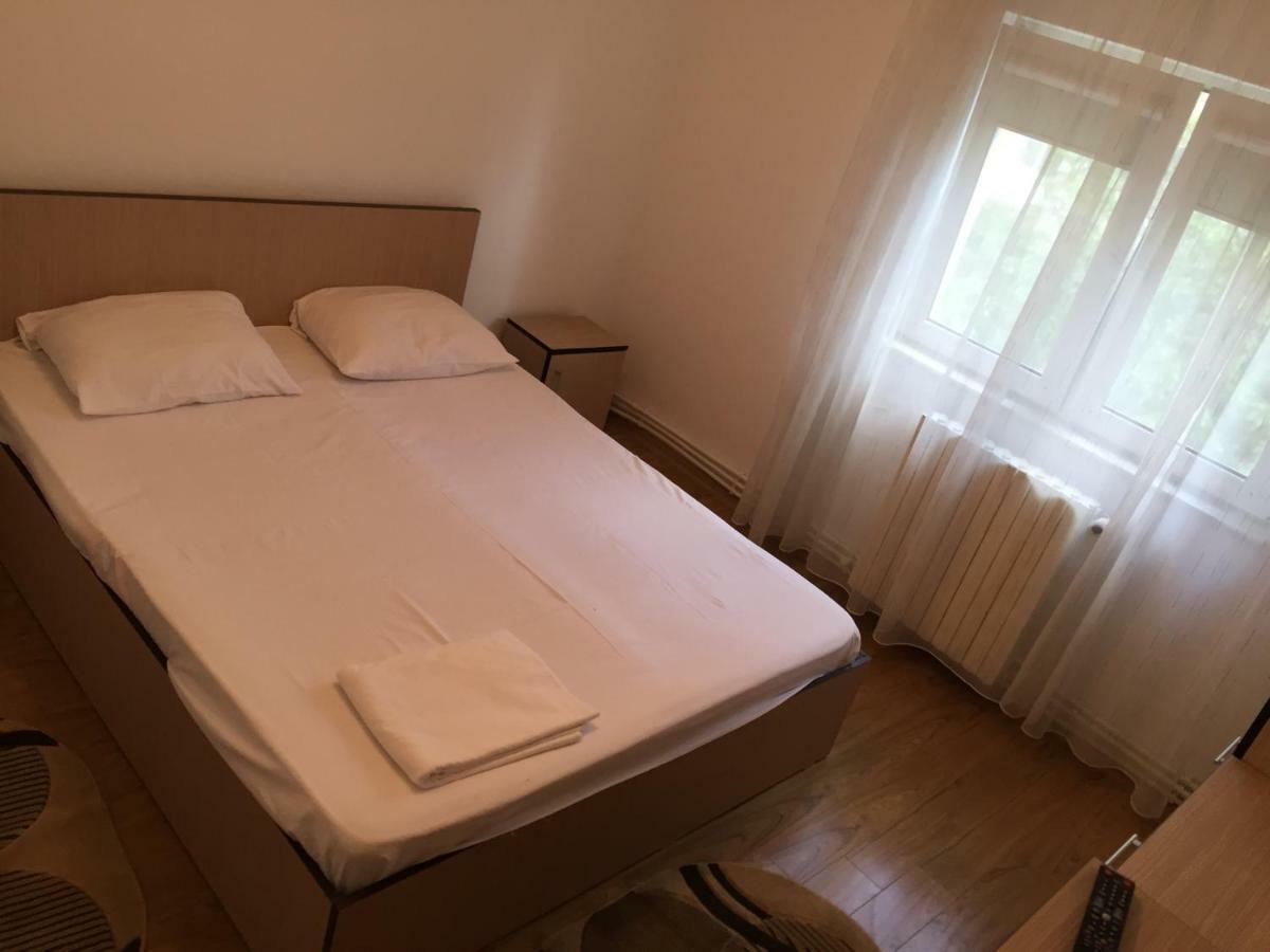 Apartament Tomis Nord 3 Camere Constanţa Exteriér fotografie